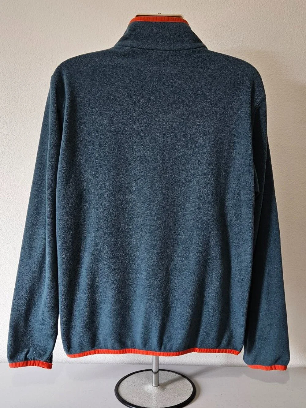Columbia Sportswear Quarter Zip Lightweight Long Sleeve Fleece Pullover - Picture 8 of 13